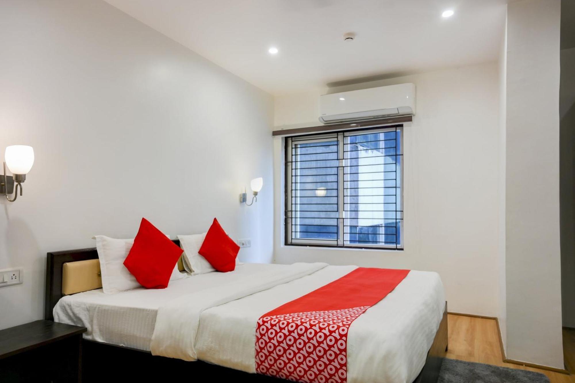 Super Town House Hi5 Aditya International Bhubaneswar Eksteriør billede