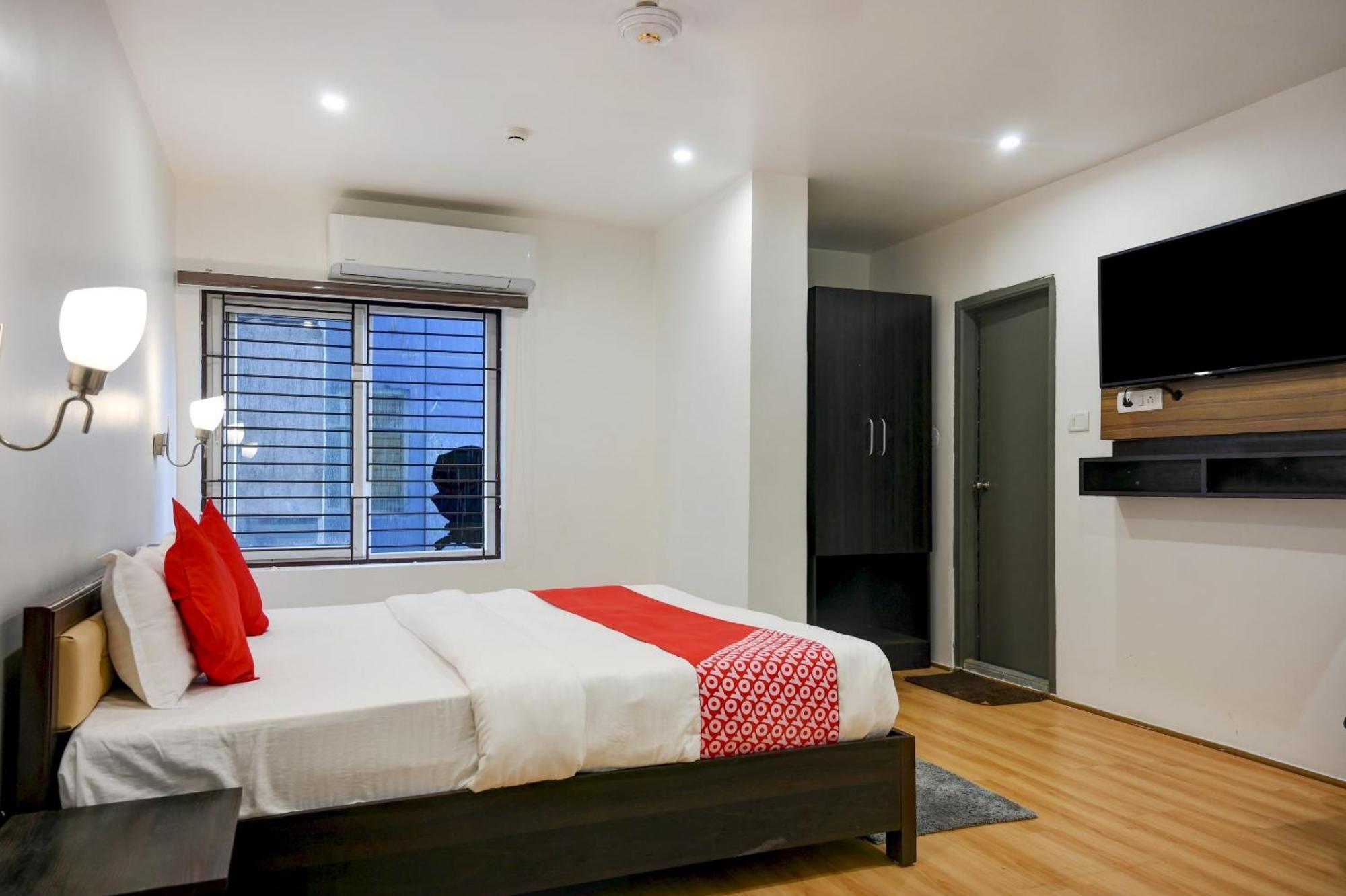 Super Town House Hi5 Aditya International Bhubaneswar Eksteriør billede